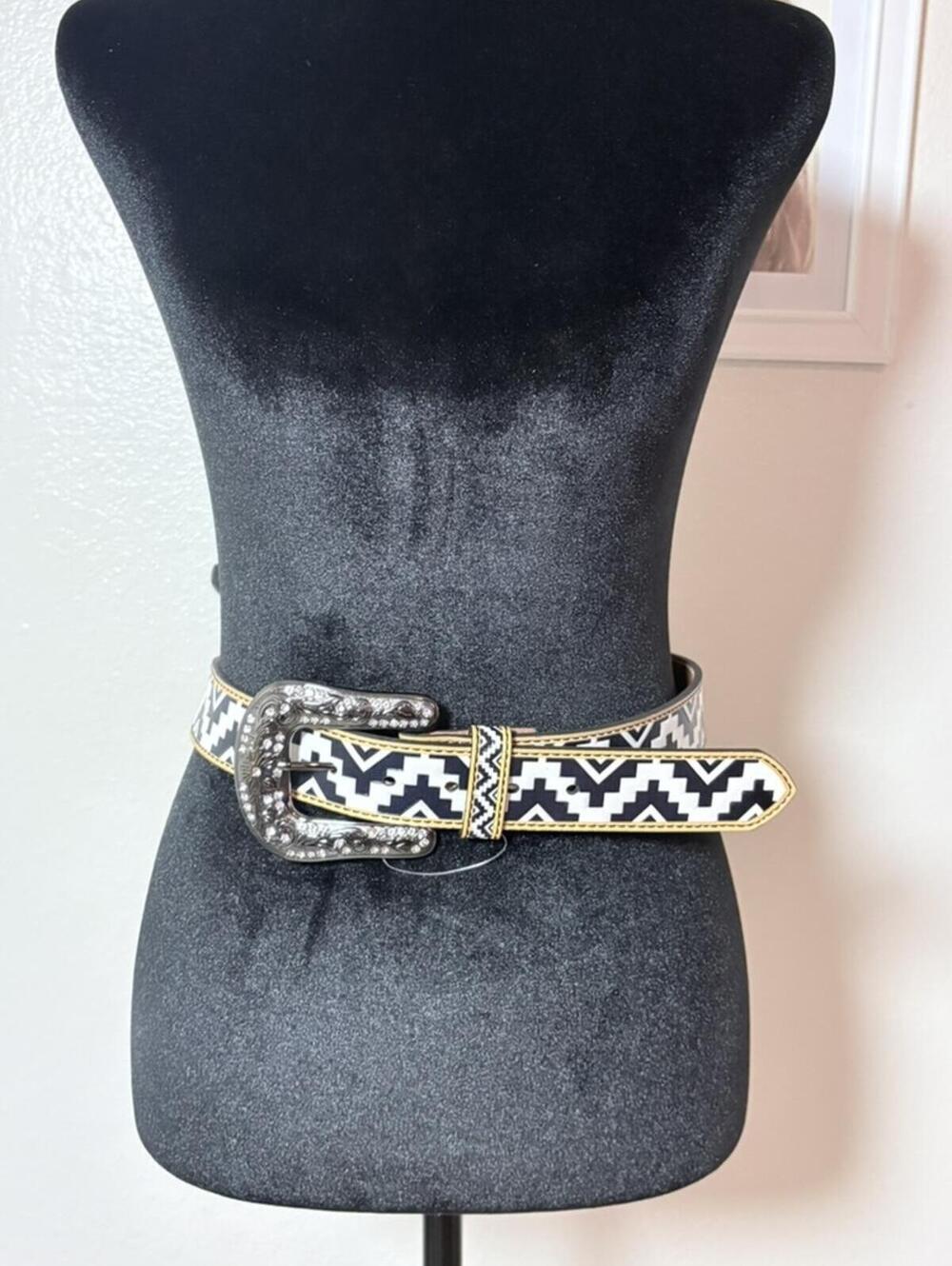 Angel Ranch Genuine Leather Aztec Geometric Belt -- Rhinestone Buckle -- Size XL